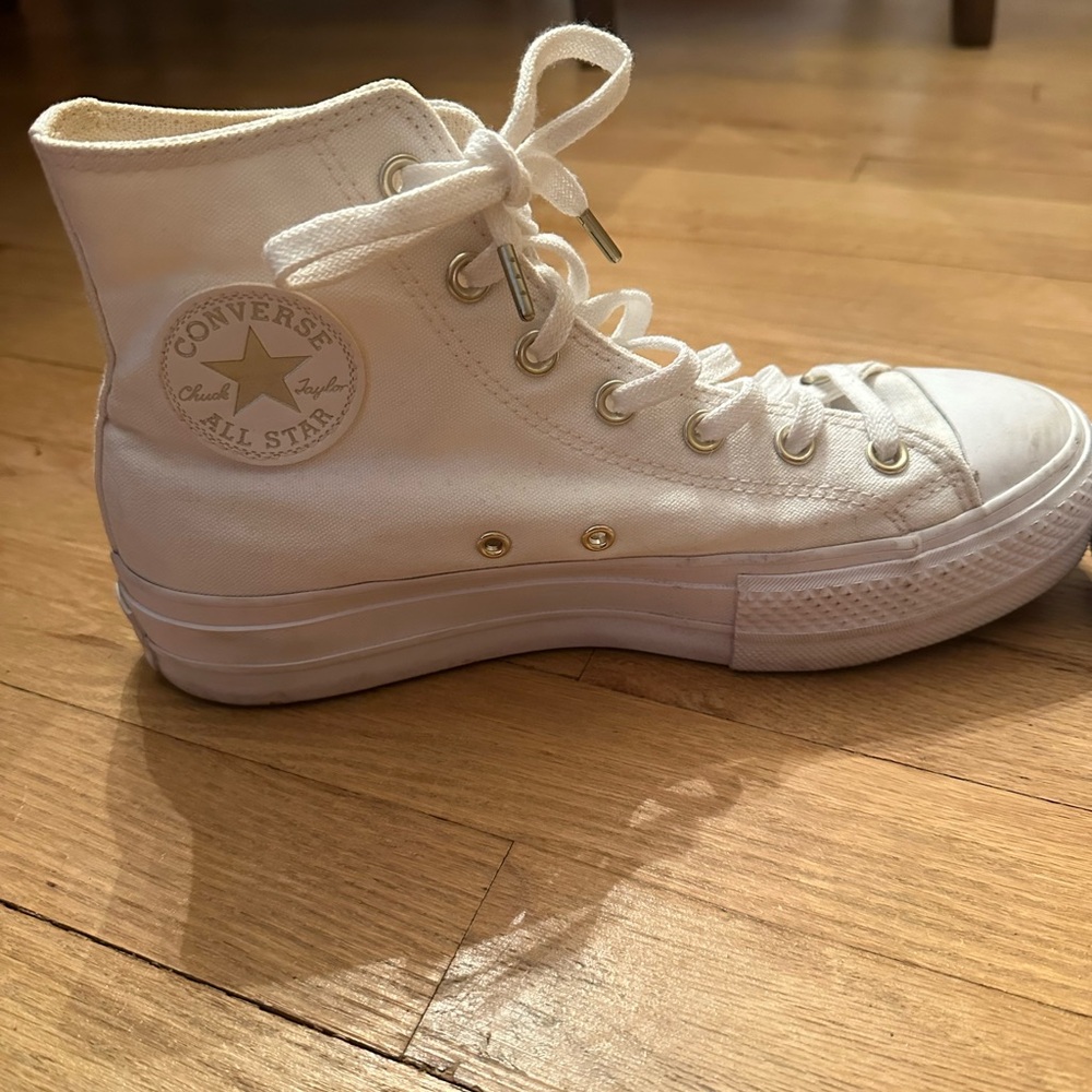 Platform Converse - image 4